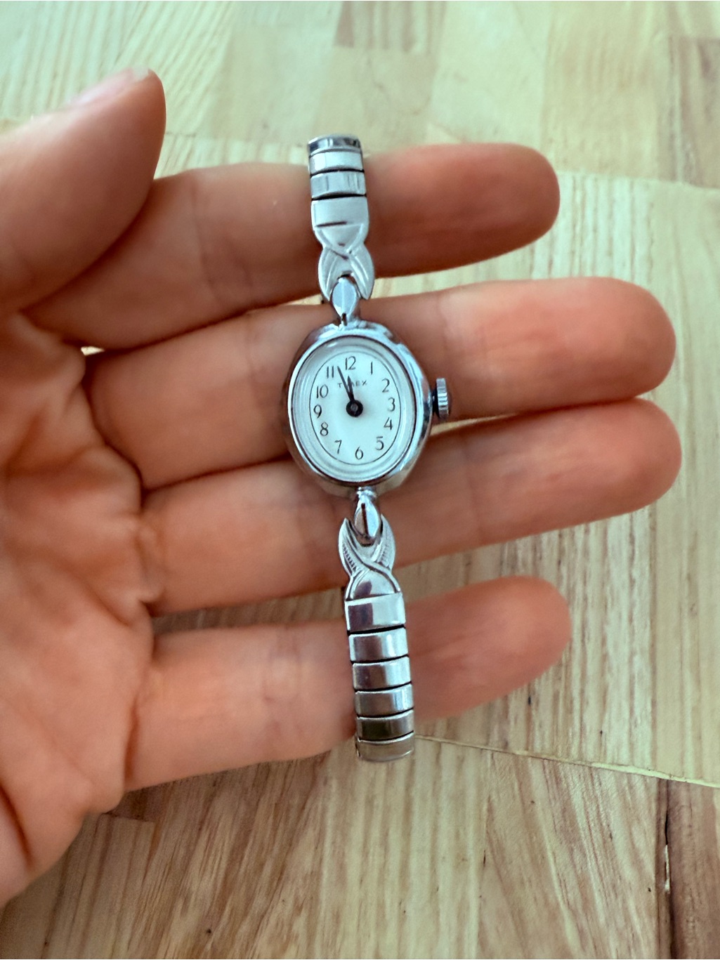 Vintage Timex Ladies Silver Tone Mechanical Winding Watch